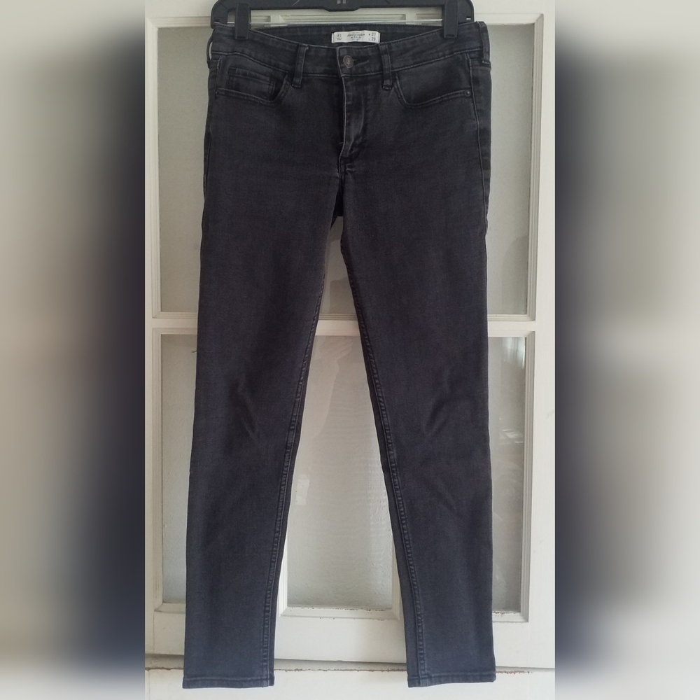 Abercrombie & Fitch Women's Black skinny Jeans size 4S